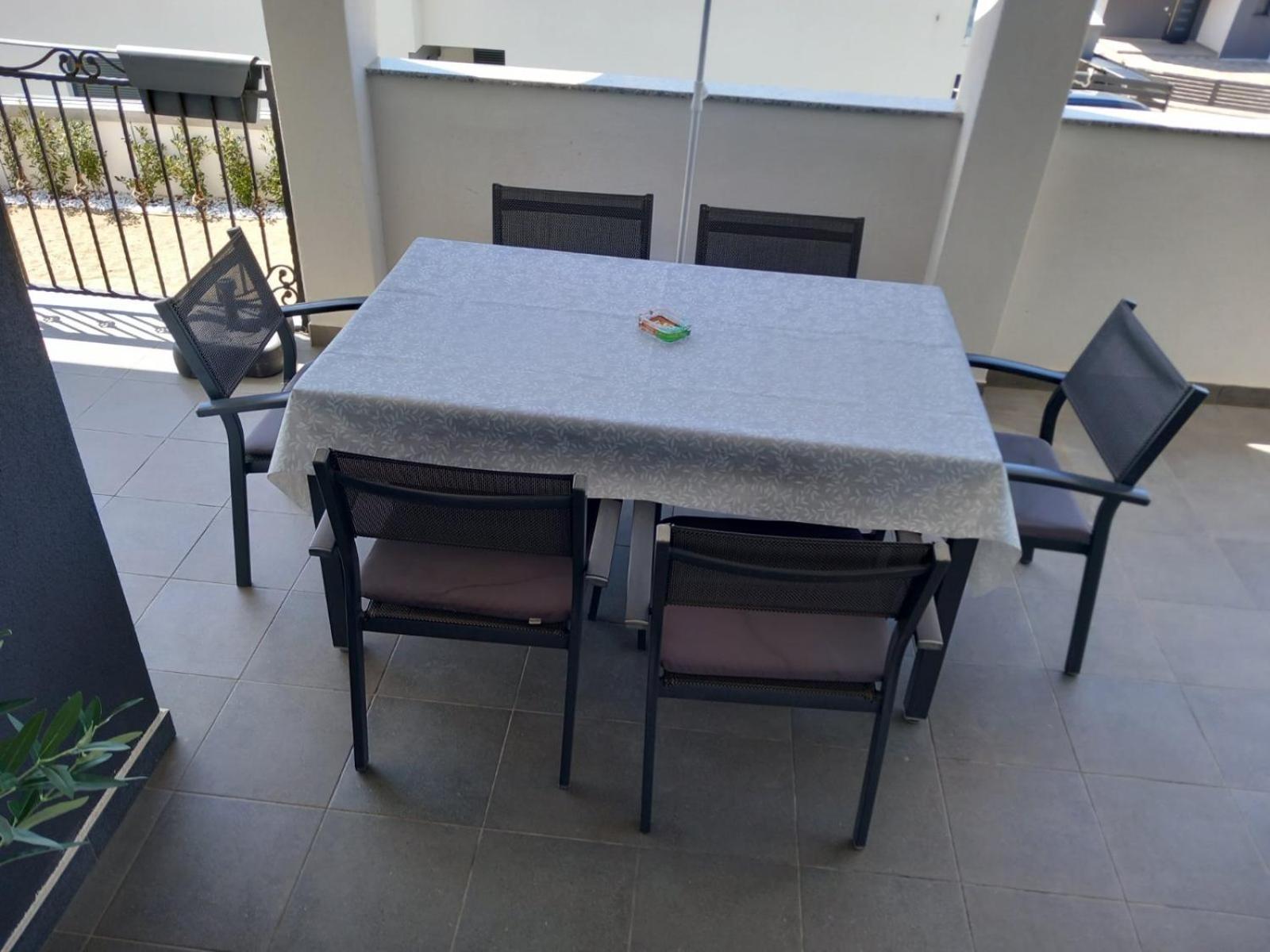 Apartman Niko มาลินสกา ภายนอก รูปภาพ